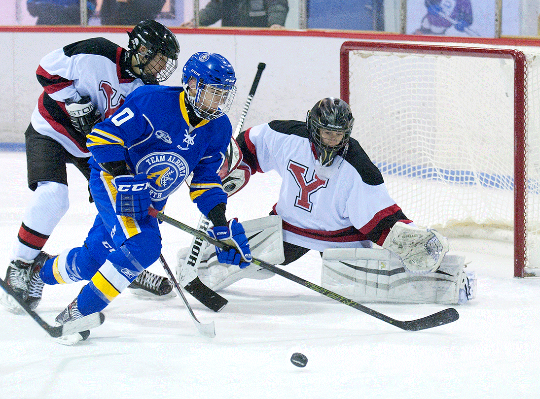 Meet the teen hockey phenom who went from a backyard Yukon rink to