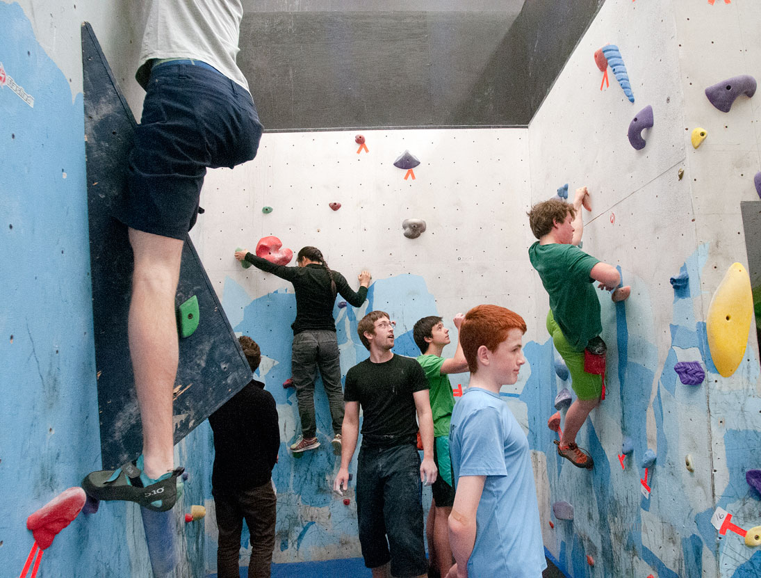 Whitehorse Daily Star Climbers Hit The Walls For Fun - 